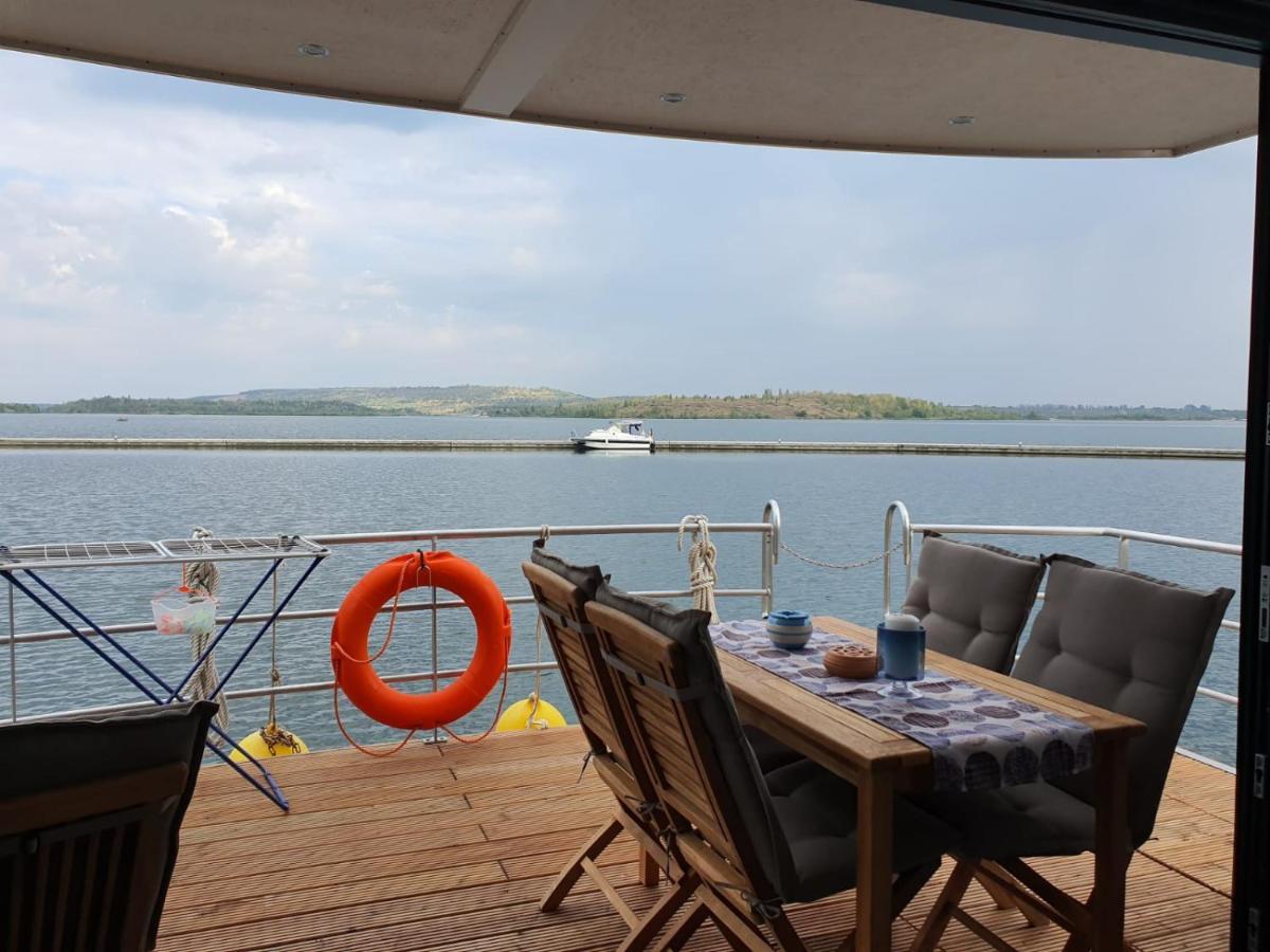 Holiday home Hausboote Marina *