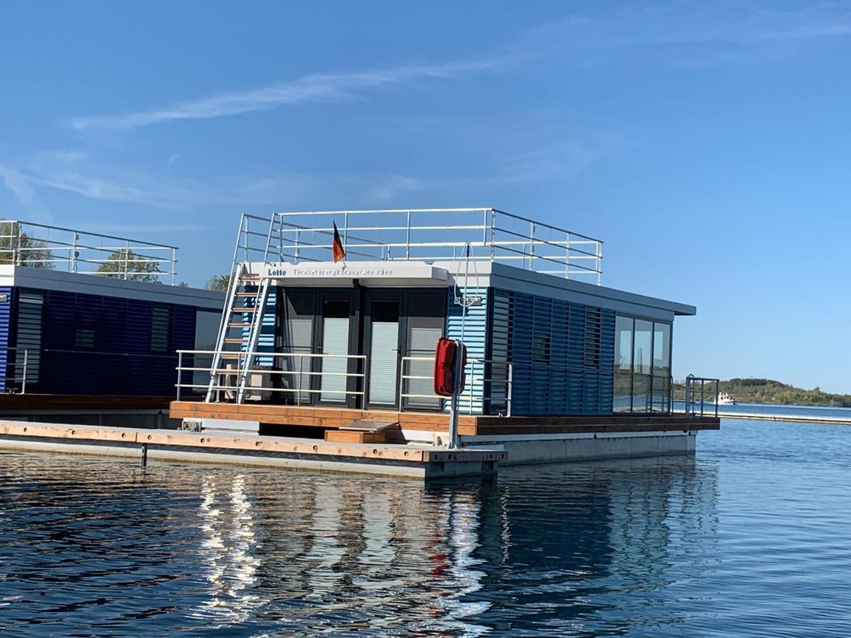 Hausboote Marina